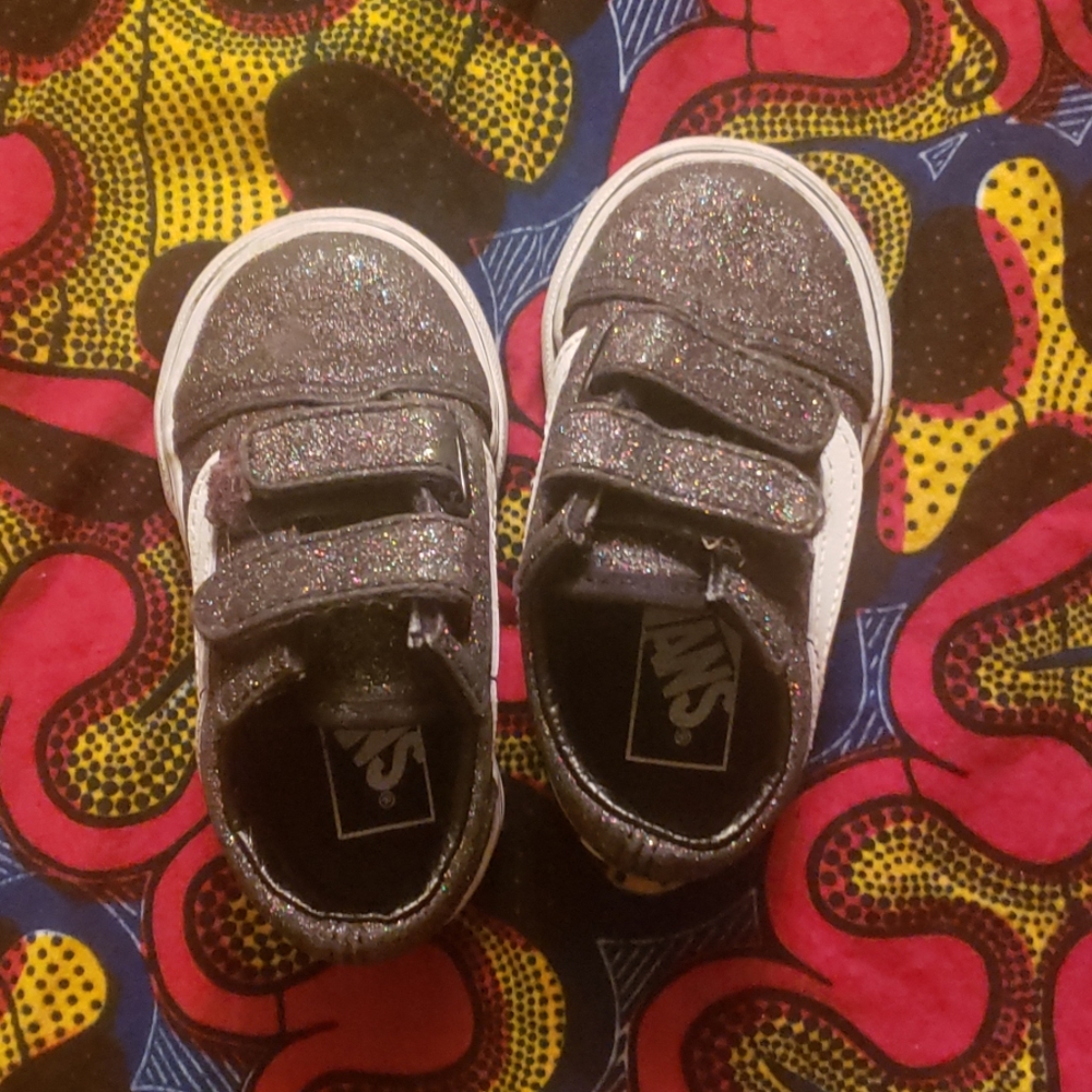 Kids shoes